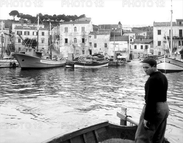 marina di campo, isola d'elba, 1965