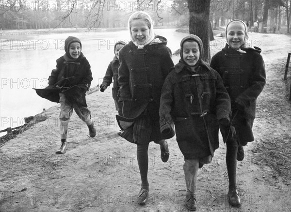 enfants courant, 1961