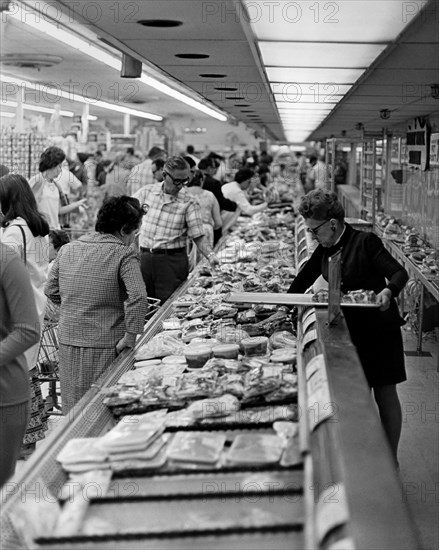 amerique, intérieur d'un supermarché, 1970