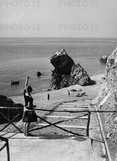 europe, italie, calabre, cetraro, plage près de l'hôtel san michele, années 60