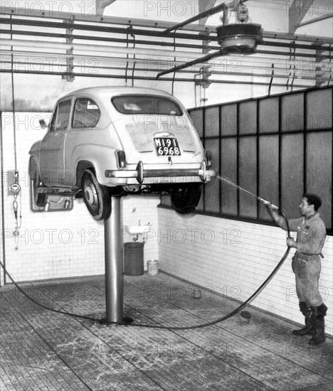 lavage de voiture, 1966