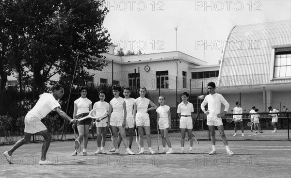 leçon de tennis, 1956