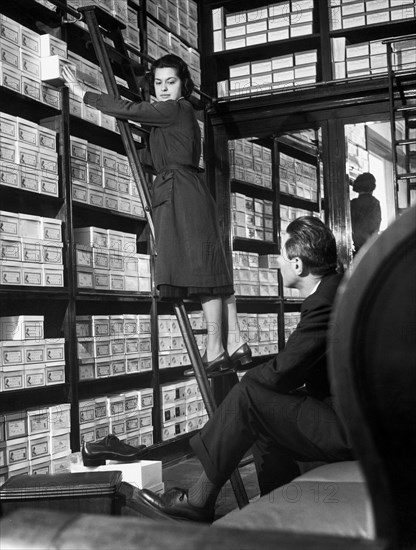 dans un magasin de chaussures à Milan, 1959