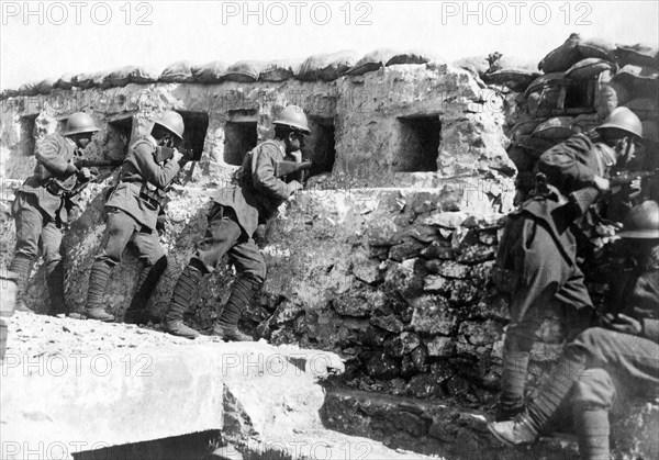 guerre, tranchée en béton sur le karst, 1915 1918