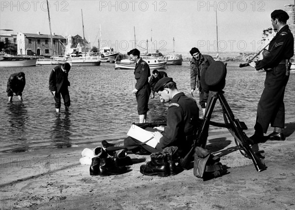 chypre, soldats d'un régiment de la r.a.f., 1968