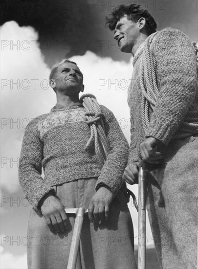 alpinisme, bolzano, deux jeunes guides, 1960