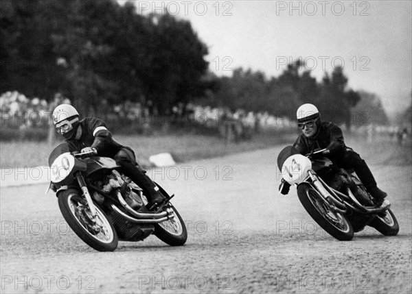 duke et bandirola au grand prix des nations, 1953