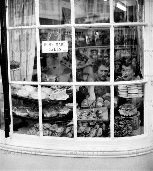 charcuterie, sucrerie typique de londres, 1965