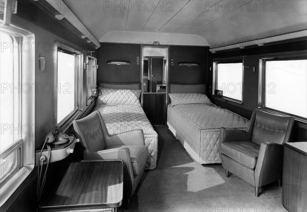 chemins de fer, train royal égyptien construit par fiat, une chambre, octobre 1951