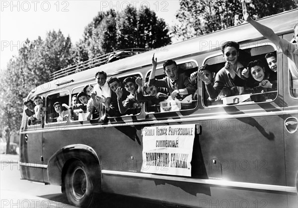 italie, piedmont, arona, tourisme scolaire, 1950