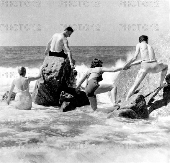tourisme, touristes sur l'île d'elbe, 1950-1960