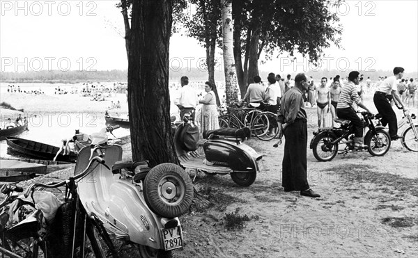 Voyage en rivière des habitants, 1961