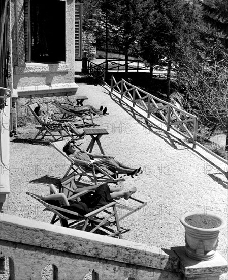 touristes au soleil, 1950