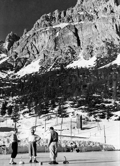 curling à cortina d'ampezzo, 1951