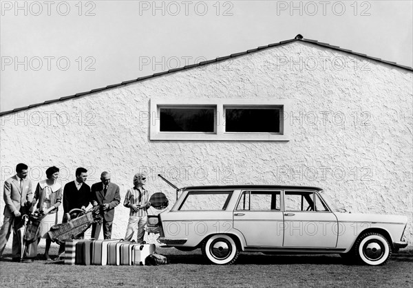 famille en partance, fiat 1800 famigliare, 1959