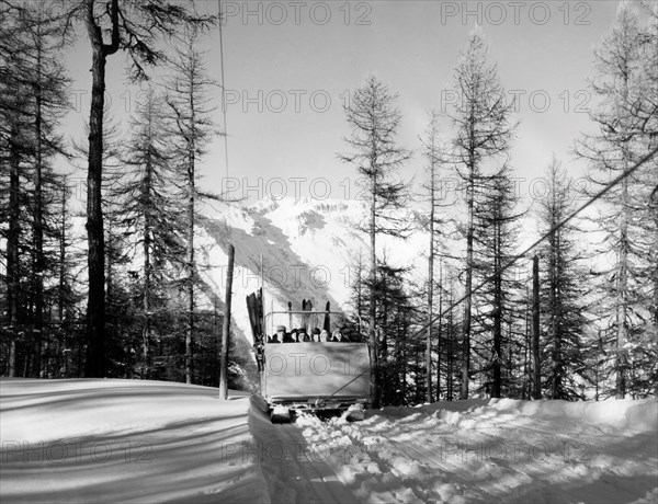 skieurs sur le toboggan, 1953