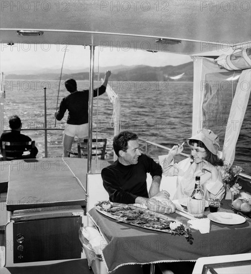 pont supérieur du yacht ischia des chantiers navals baglietti, 1961