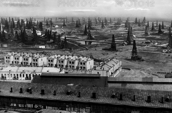 The baku oil region. azerbaijan 1934