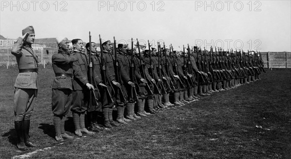 Albanian avant-gardists. 1920-30