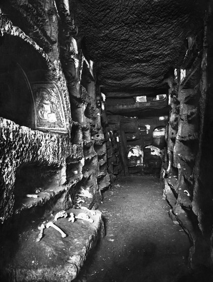 Catacomb of santa savinilla. nepi. lazio. 1920