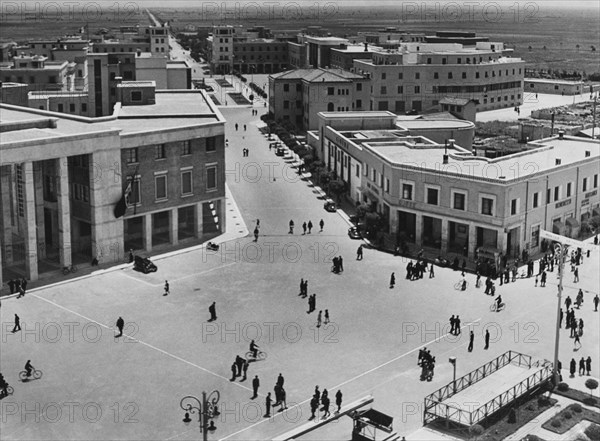 Lazio. view of littoria from the civic tower. 1920-30