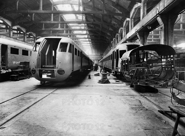 Officine metalmeccaniche. om. an Italian company specializing in the production of vehicles. Milan 1955