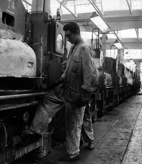 Vulcanizers. pirelli factory. bicocca. milano. 1971