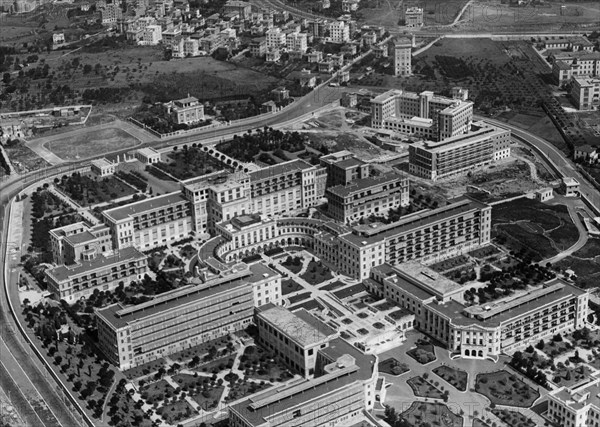 Italy. Rome. view of the Mussolini sanatorium now Forlanini hospital and Monteverde district. 1950