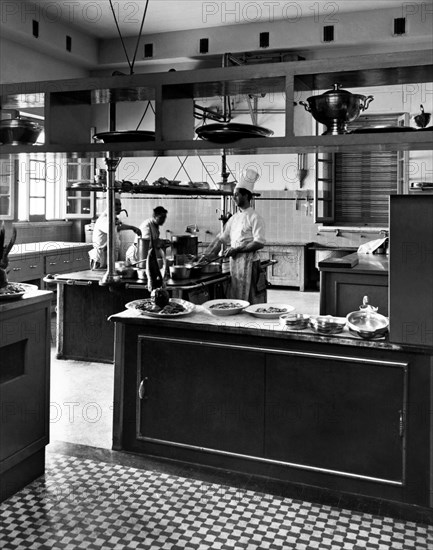 Italy. Rome. kitchen of the first-rate canteen at Cinecittà. 1930