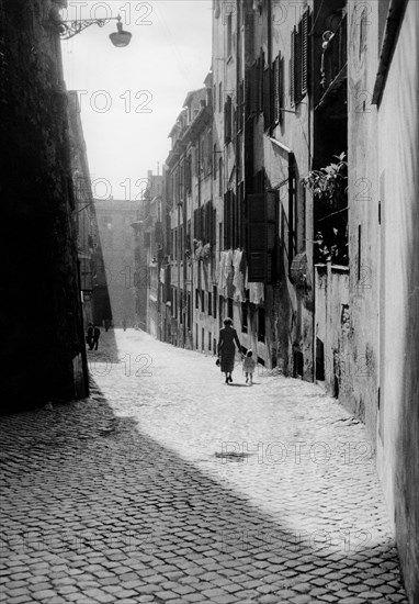 Italy. roma. via dei giardini. 1958