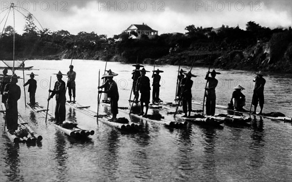Indochina. vietnam. region of tonchino. river fishing. 1953