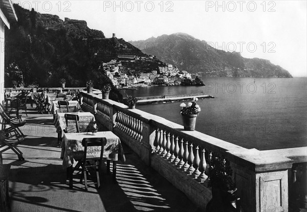 Italy. Campania. the Amalfi coast from the terrace of the hotel Santa Caterina. 1910-20