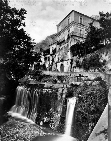 Italy. campania. valle dei mulini. 1920-30