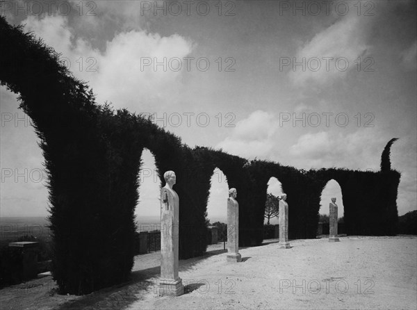 Garden of palazzo pontificio. castel gandolfo. 1930-40