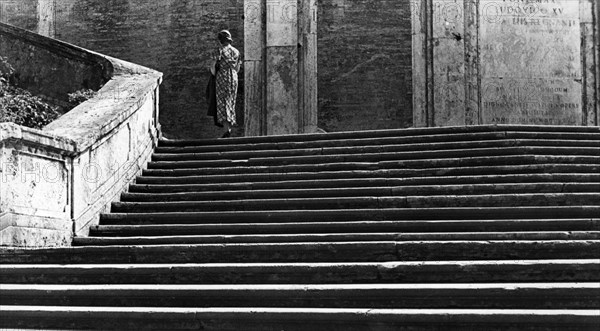 Italy. rome. trinità dei monti stairway. 1920-30