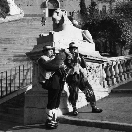 Italy. Lazio. Rome. Bagpipers In Villa Latina At The Campidoglio. 1950