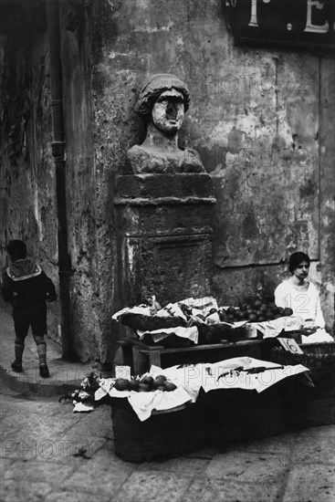 Street Vendor. Naples. Campania. Italy 1920 1930