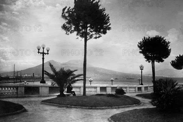 Mount Vesuvius. Naples. Campania. Italy 1910-20