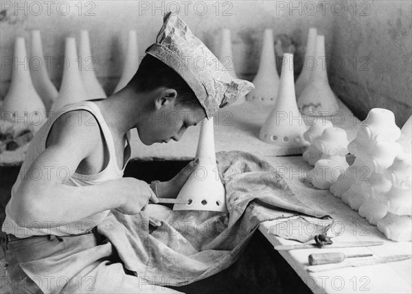 Handicraft. Volterra. Tuscany. Italy. 1960