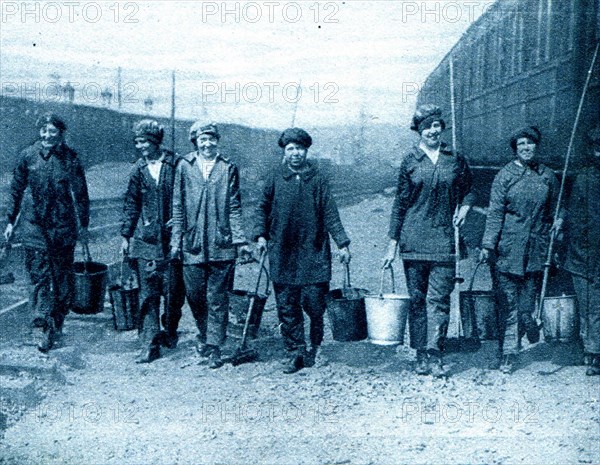 Carriage-wasgers in the Great Eastern Railway.