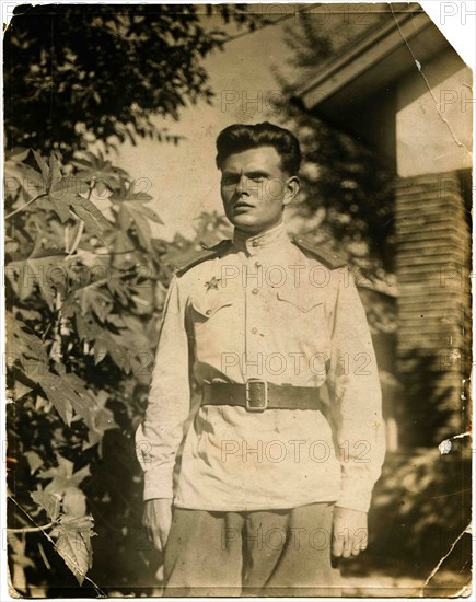 Soviet Army lieutenant who was awarded the Order of the Red Star.