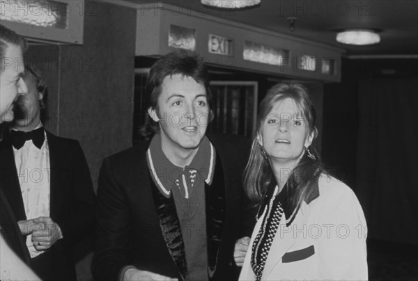 Paul Mccartney And Linda Eastman.