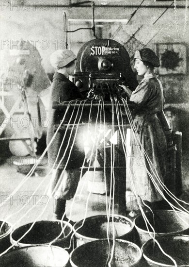 Textile Industry, England, 1900.