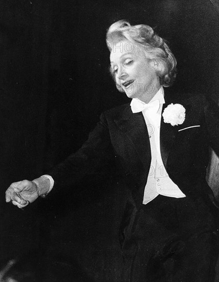 Marlene Dietrich.