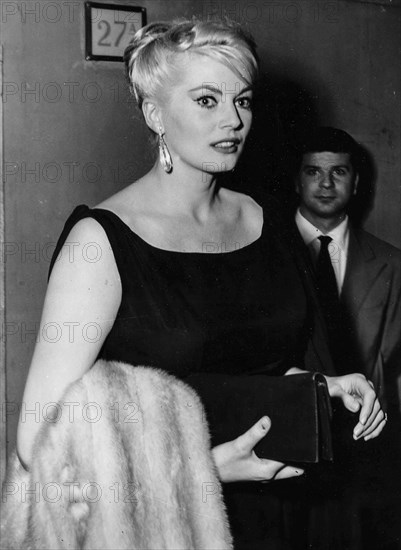 Anita Ekberg.