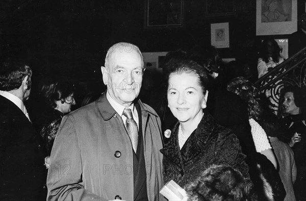 Joan Fontaine With A Friend.