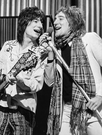 Faces, Ron Wood and Rod Stewart.