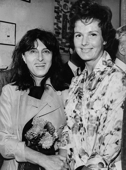 Anna Magnani and Yuliya Borisova.