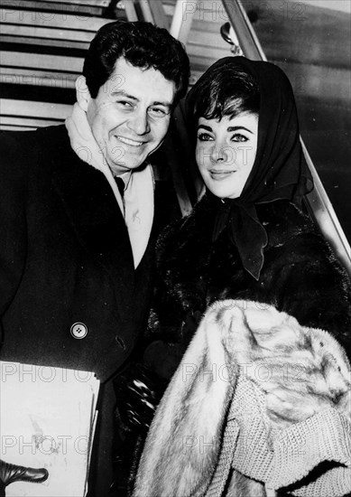 Elizabeth Taylor and Eddie Fisher.