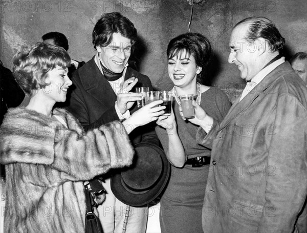 Martine Carol, Laurent Terzieff, Sandra Milo and Roberto Rossellini.